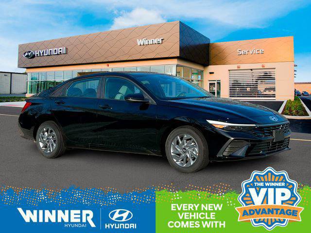 New 2025 Hyundai Elantra Blue image 11