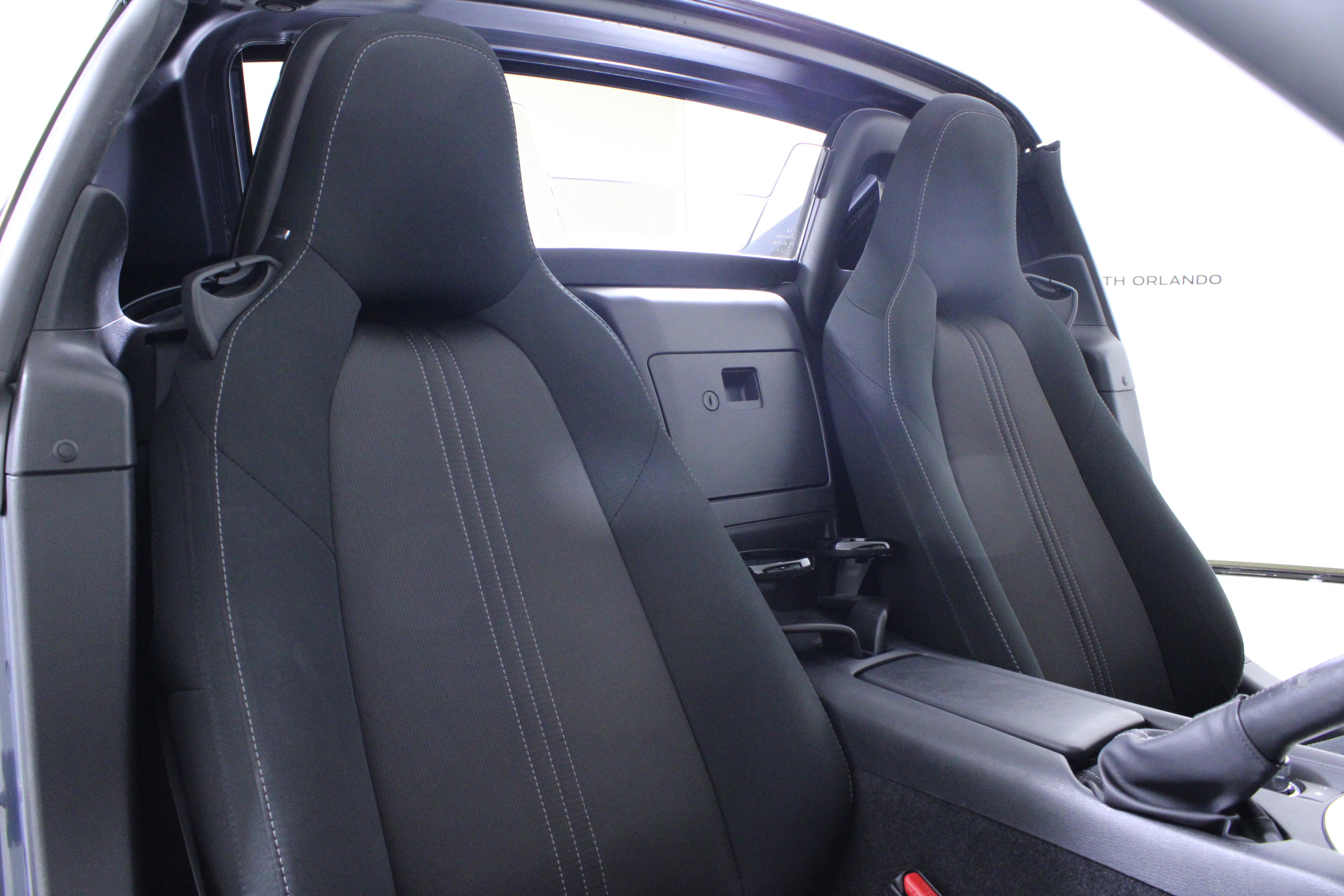 Used 2021 MAZDA MX-5 Miata RF Club image 17