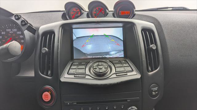 Used 2015 Nissan 370Z NISMO image 22