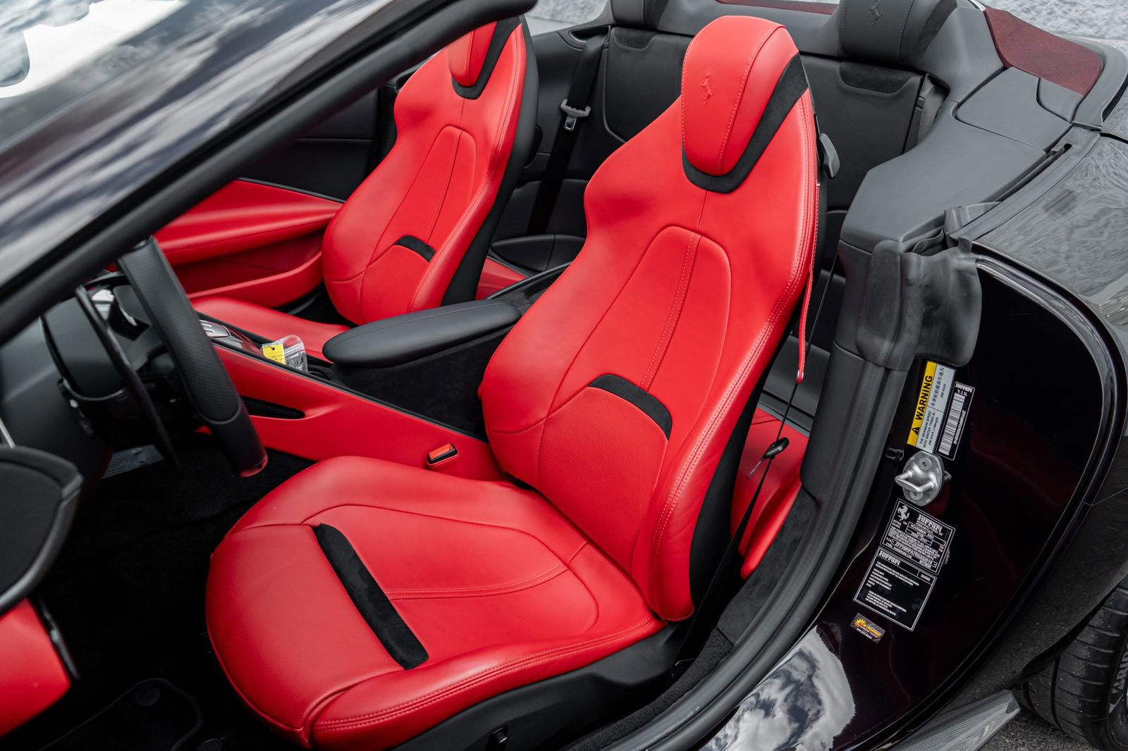 Used 2024 Ferrari Roma Spider RWD image 26