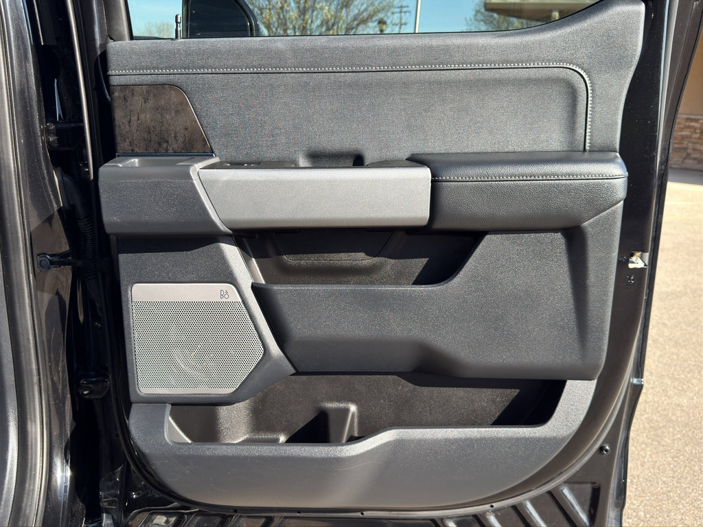 Used 2024 Ford F250 Lariat w/ Lariat Ultimate Package AWD/4WD image 22