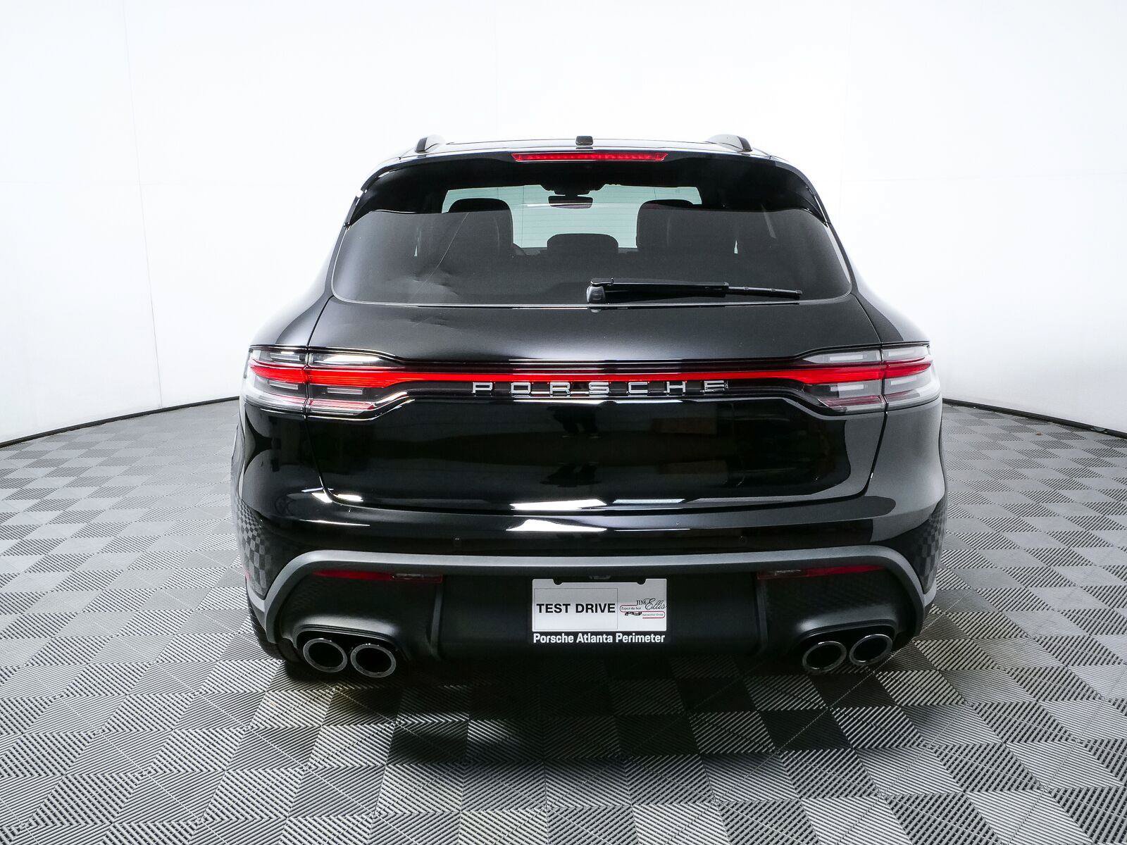 New 2026 Porsche Macan Turbo AWD/4WD image 31