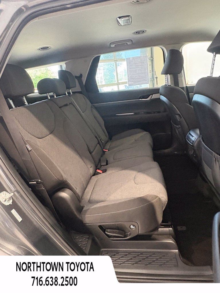 Used 2023 Hyundai Palisade SE AWD/4WD image 15