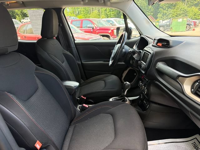 Used 2016 Jeep Renegade 75th Anniversary AWD/4WD image 28