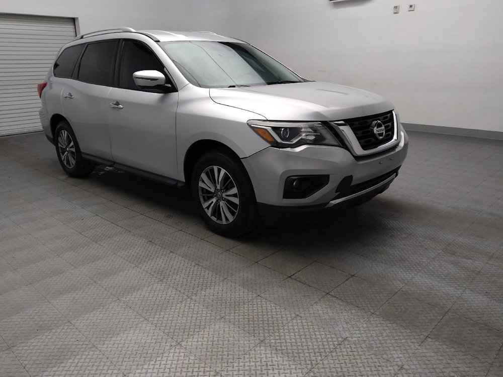 Used 2020 Nissan Pathfinder SL AWD/4WD image 13