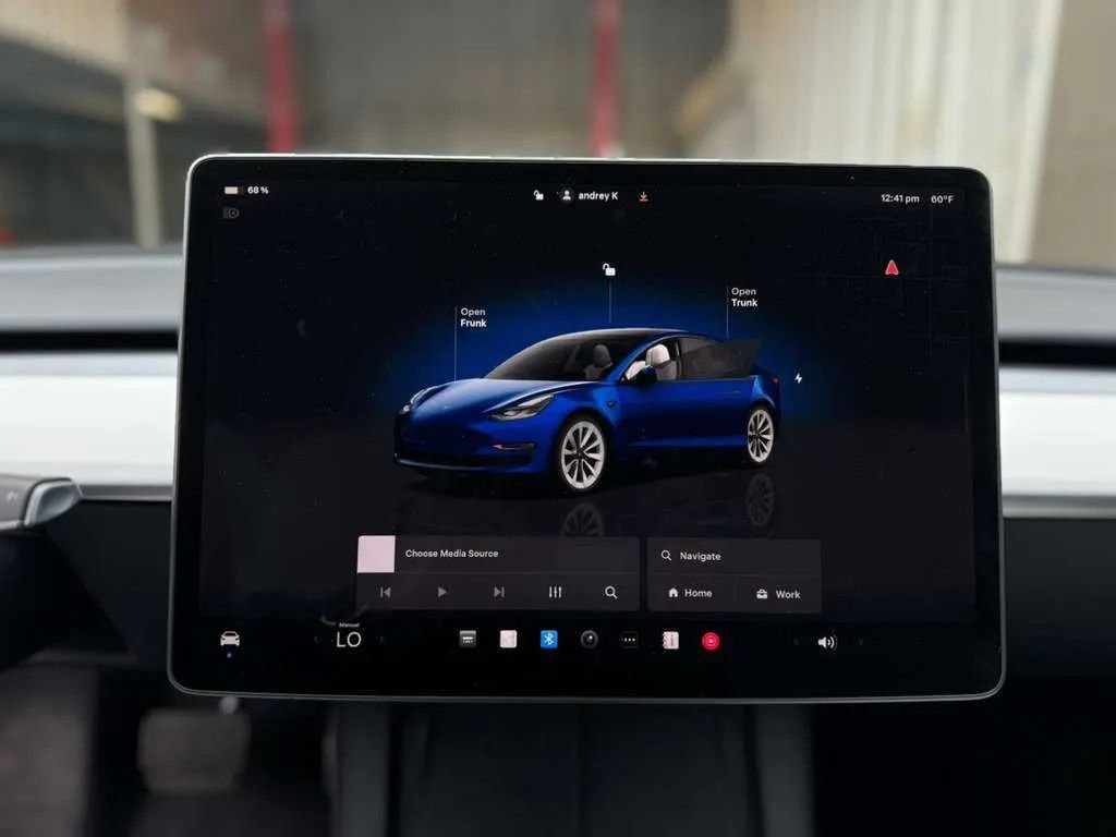 Used 2023 Tesla Model 3 Standard Range RWD image 26
