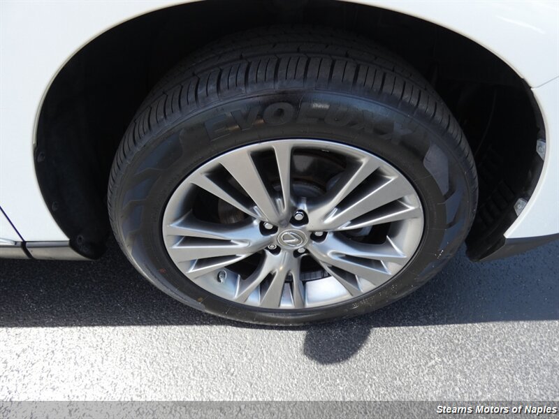 Used 2013 Lexus RX 450h AWD w/ Navigation Pkg image 16
