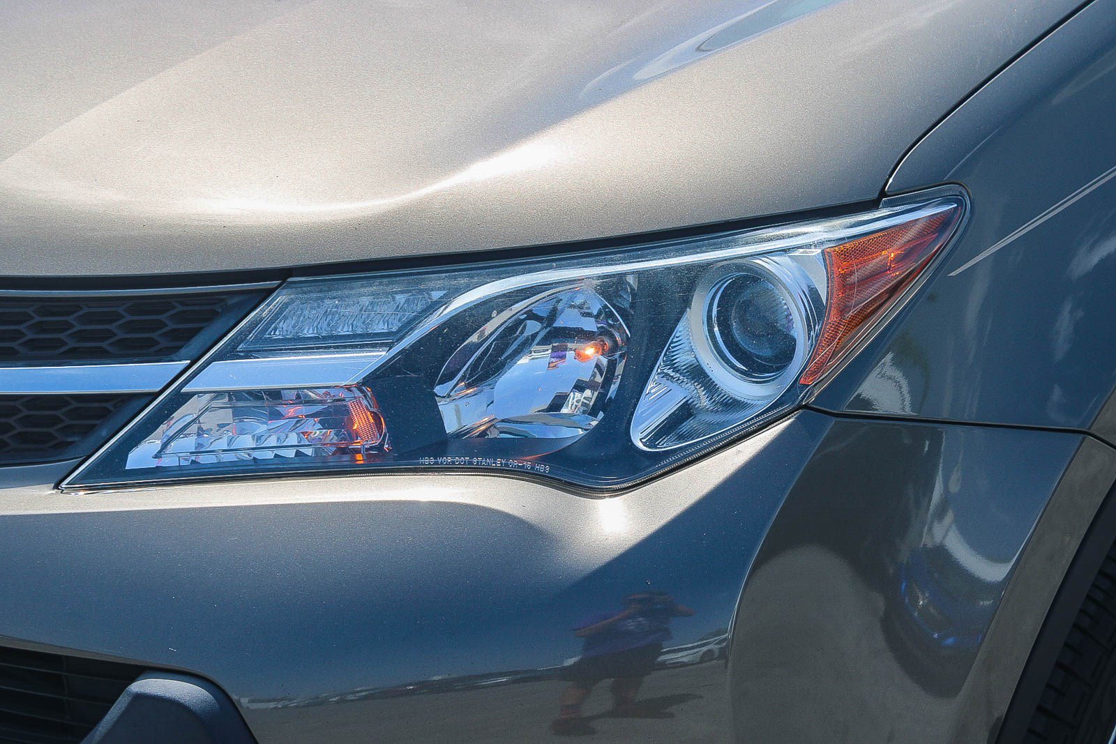 Used 2014 Toyota RAV4 Limited AWD/4WD image 5