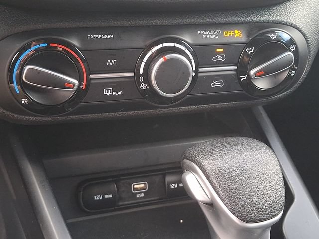 Used 2024 Kia Soul LX w/ Option Group 015 FWD image 15