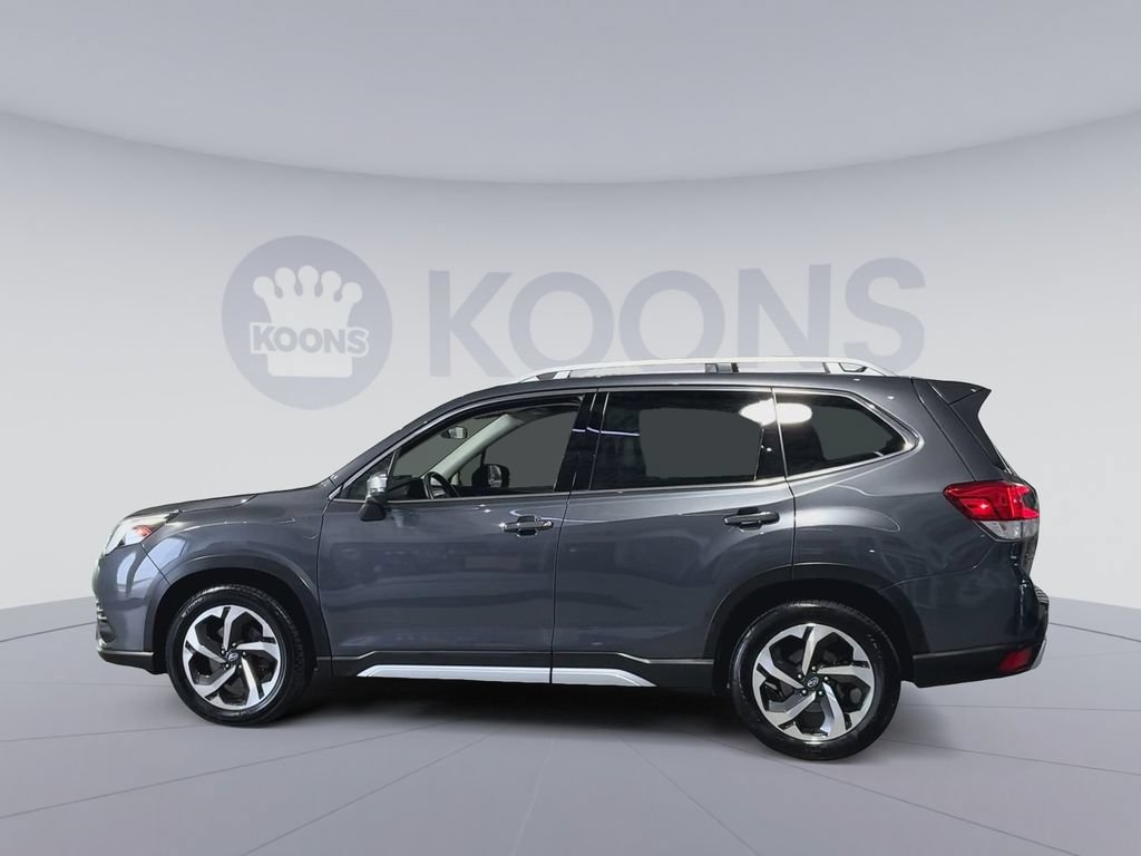 Used 2023 Subaru Forester Touring AWD/4WD image 8