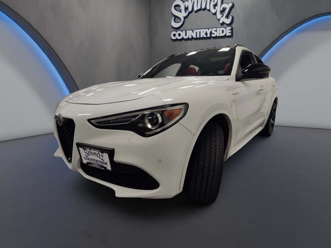 Certified 2023 Alfa Romeo Stelvio Veloce AWD/4WD image 10