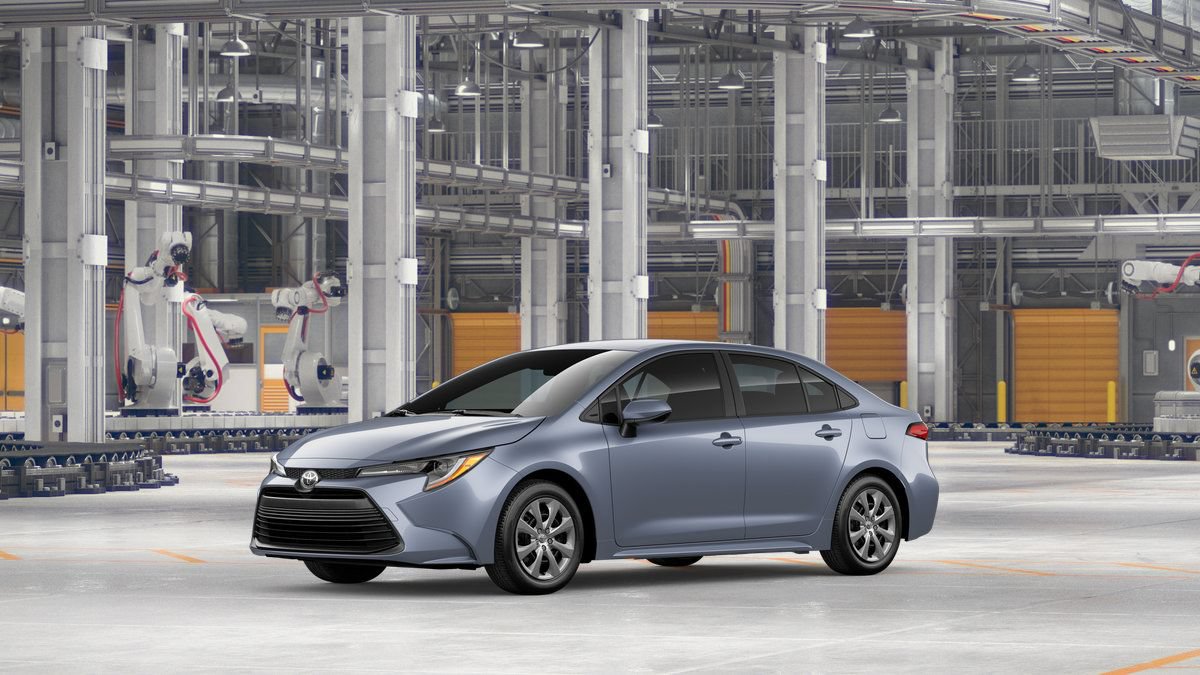 New 2026 Toyota Corolla LE FWD image 2