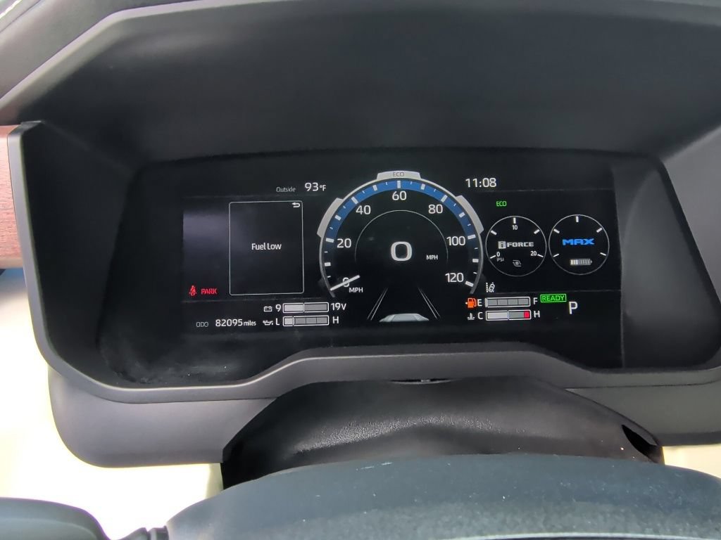 Used 2022 Toyota Tundra Capstone AWD/4WD image 20