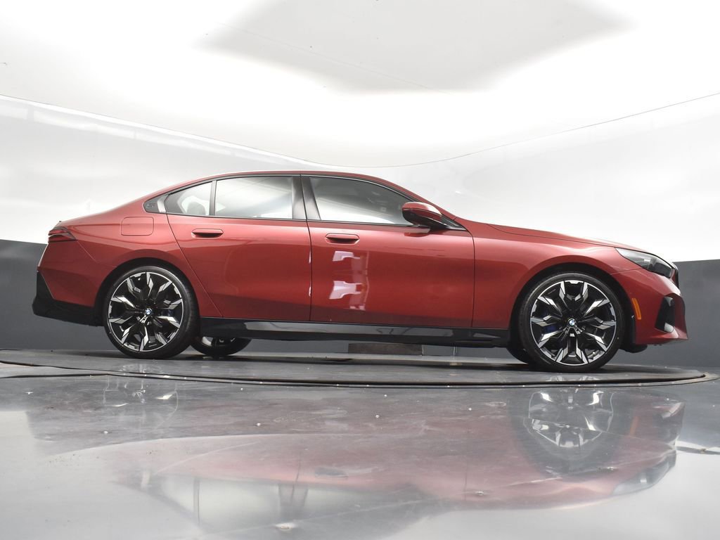 Certified 2025 BMW 530i w/ M Sport Package RWD image 42