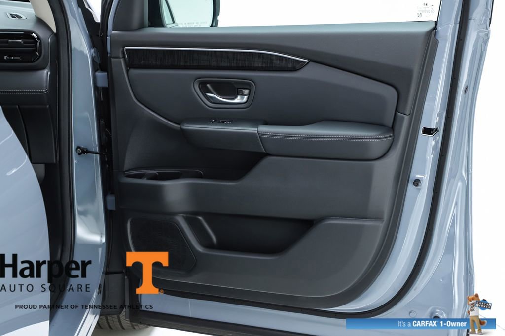 Used 2025 Honda Pilot Elite image 71