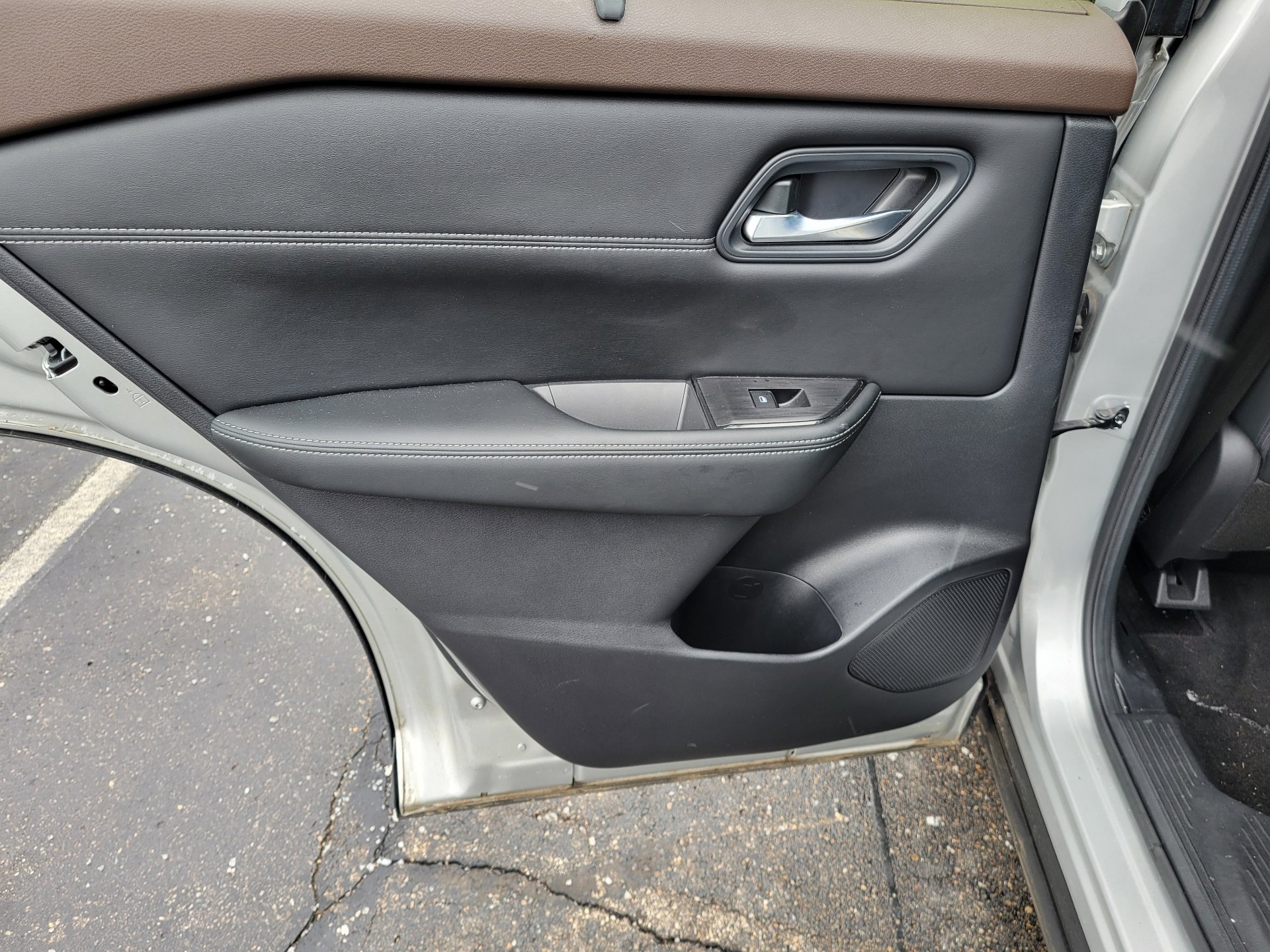 Certified 2023 Nissan Rogue SV w/ SV Premium B Package image 13