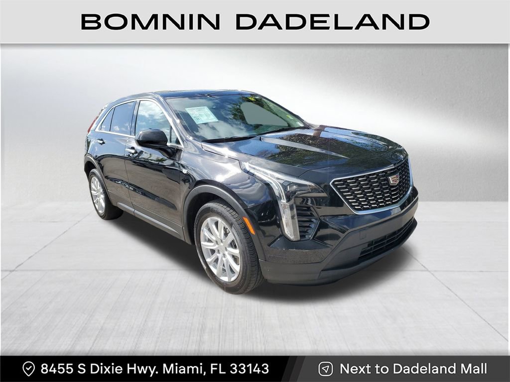 Used 2022 Cadillac XT4 Luxury w/ Driver Awareness Package image 1