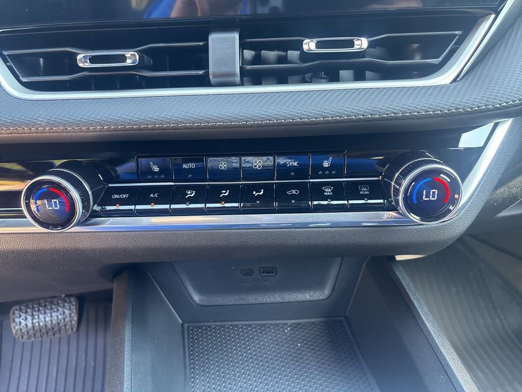 New 2026 Chevrolet Equinox LT w/ Convenience Package II image 33