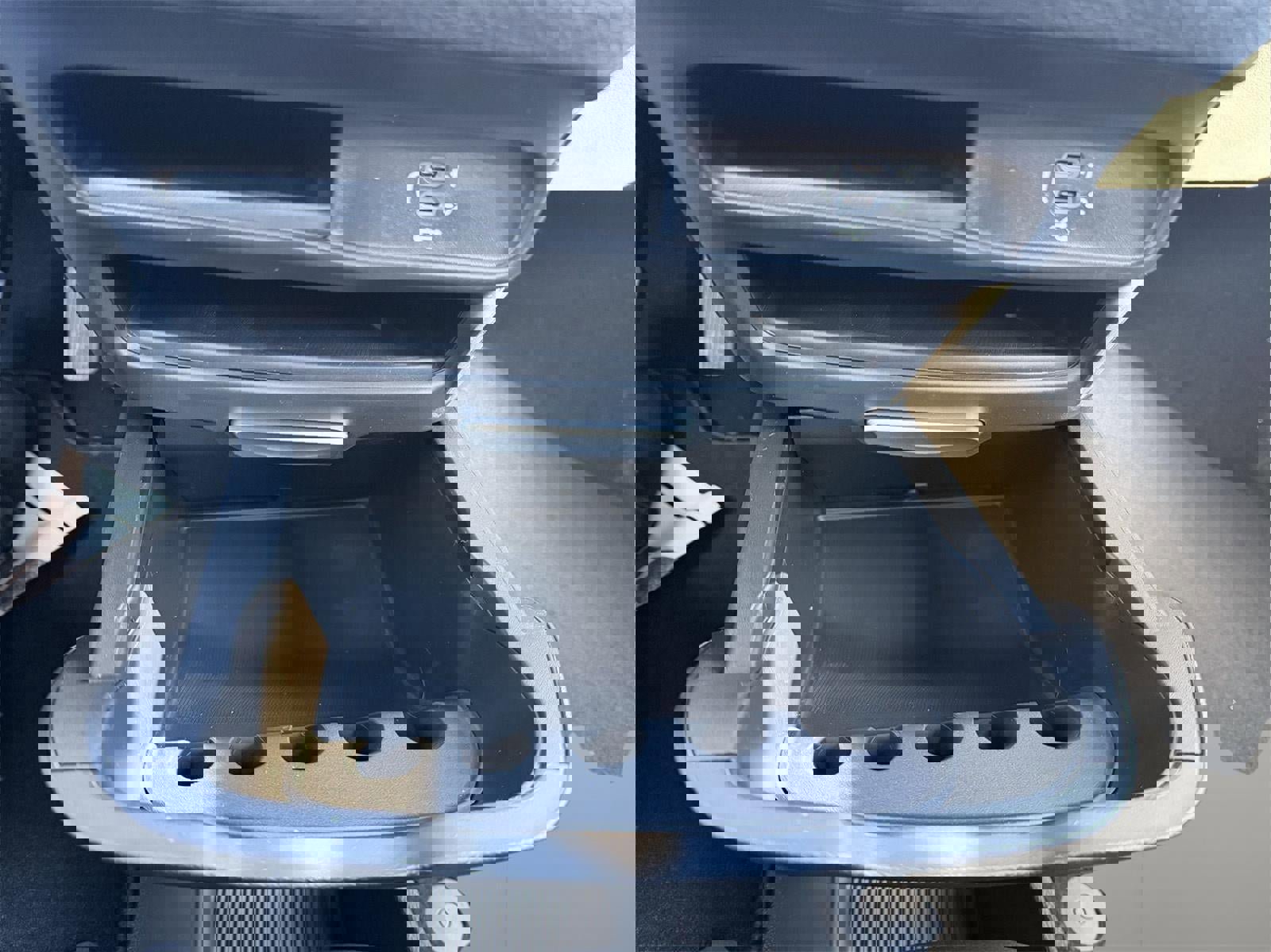 New 2026 Chrysler Pacifica Select image 25