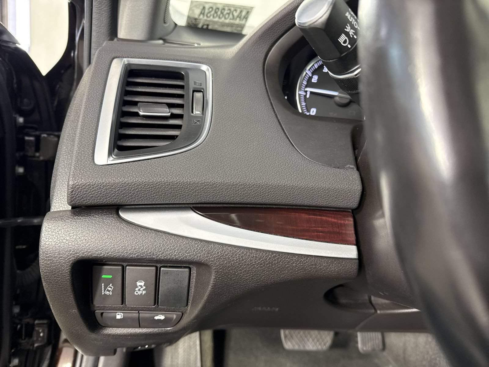 Used 2016 Acura TLX w/ Technology Package FWD image 13