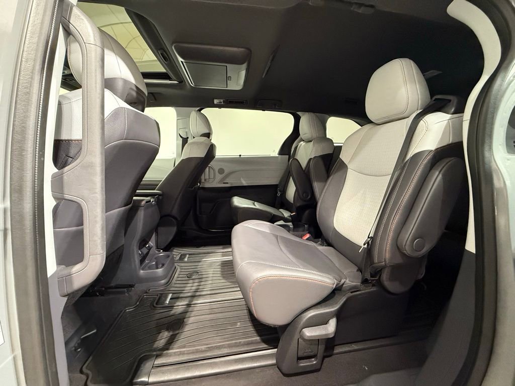 Certified 2023 Toyota Sienna XSE w/ XSE Plus Package AWD/4WD image 19
