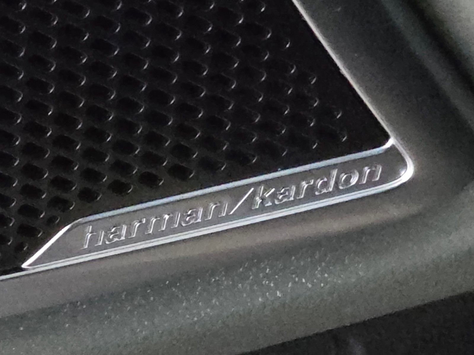 Used 2023 Kia Telluride SX X-Pro image 24