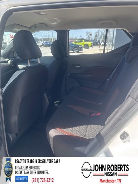 Used 2021 Nissan Kicks SR image 12