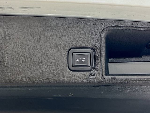 Used 2023 GMC Terrain AT4 w/ Tech Package image 27