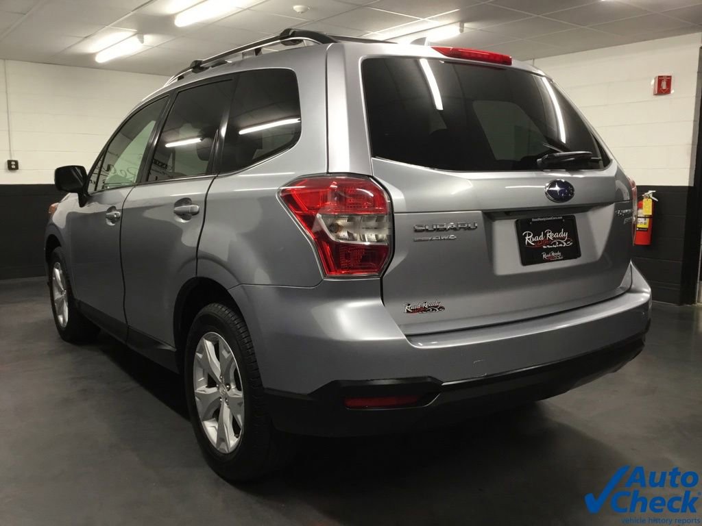 Used 2016 Subaru Forester 2.5i Premium w/ All-Weather Package AWD/4WD image 8