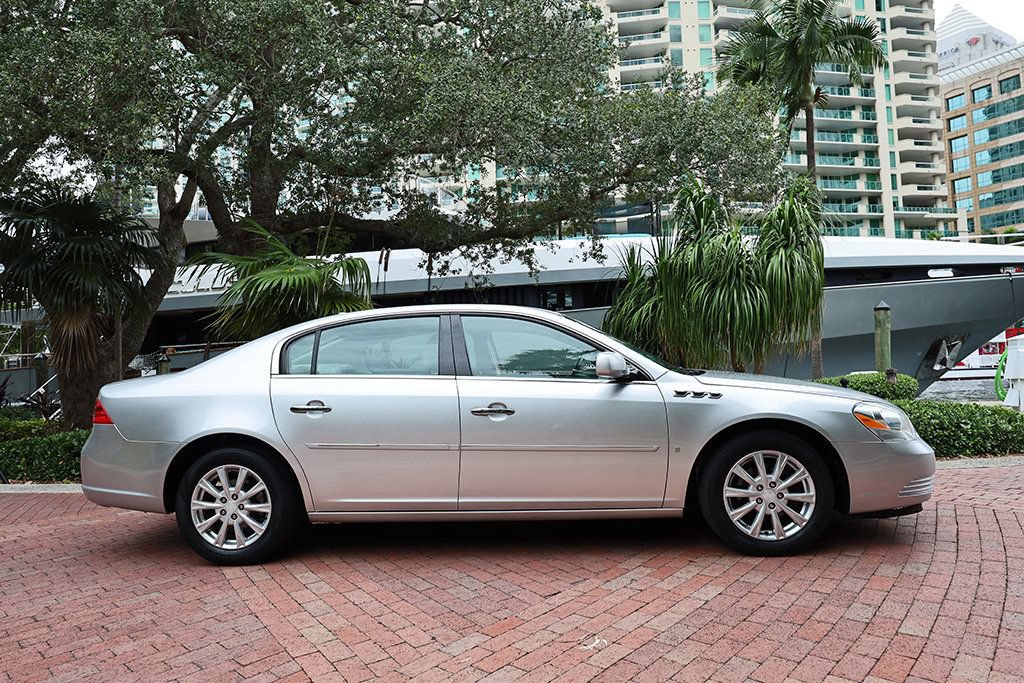 Used 2009 Buick Lucerne CX FWD image 3