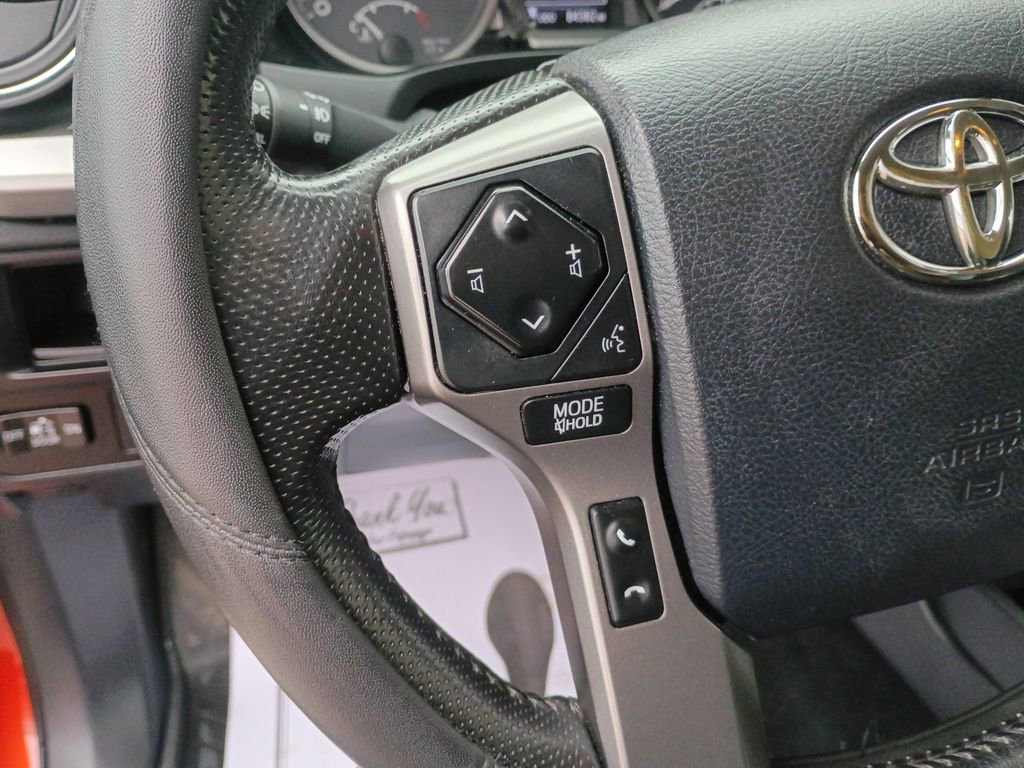 Used 2016 Toyota Tacoma SR5 w/ SR5 Appearance Package (SN) image 27