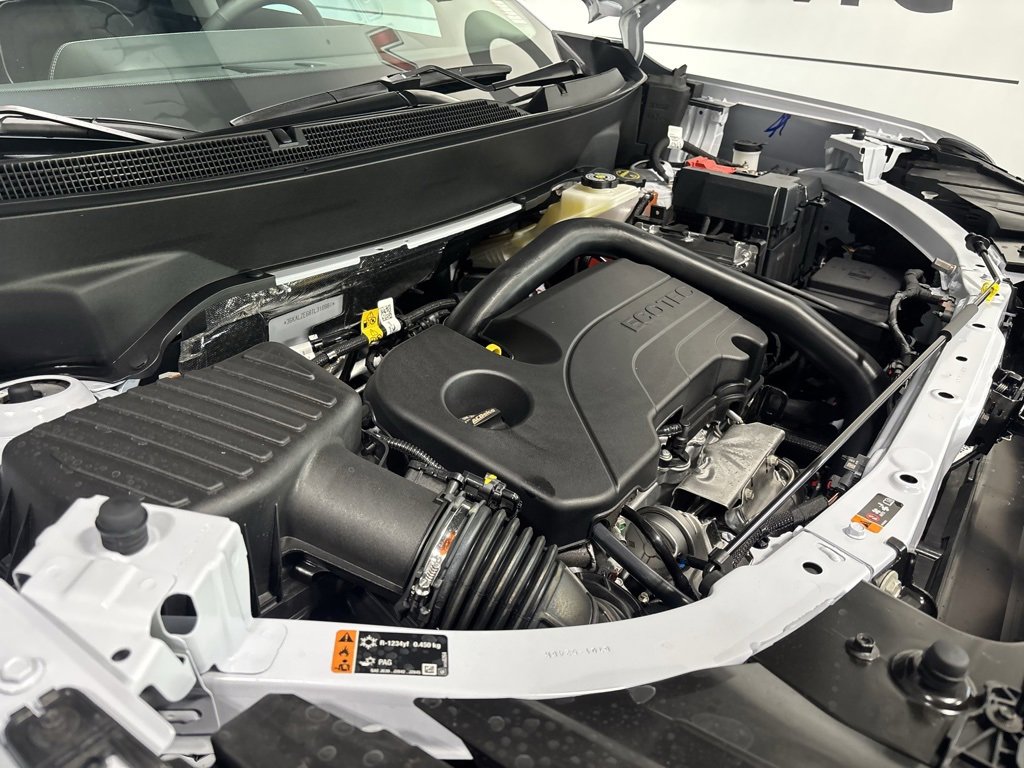 New 2026 GMC Terrain Denali w/ LPO, Floor Liner Package image 3