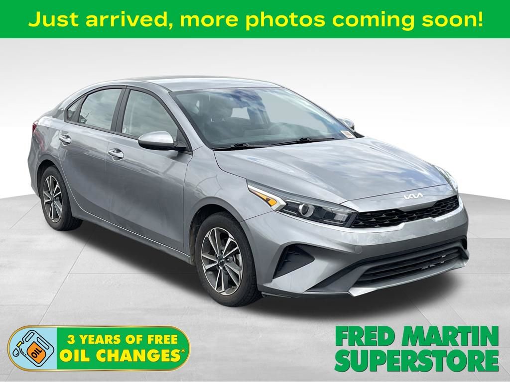 Used 2024 Kia Forte LXS FWD image 1