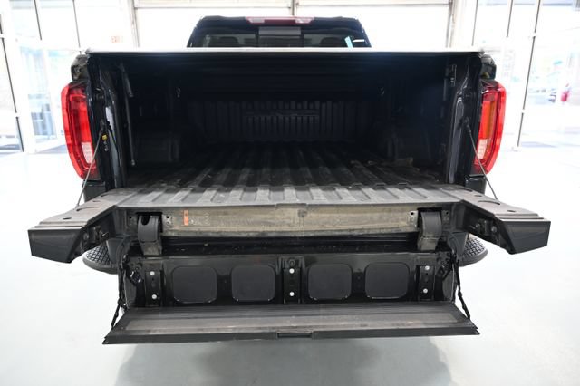 Certified 2021 GMC Sierra 1500 Denali w/ Driver Alert Package II AWD/4WD image 9
