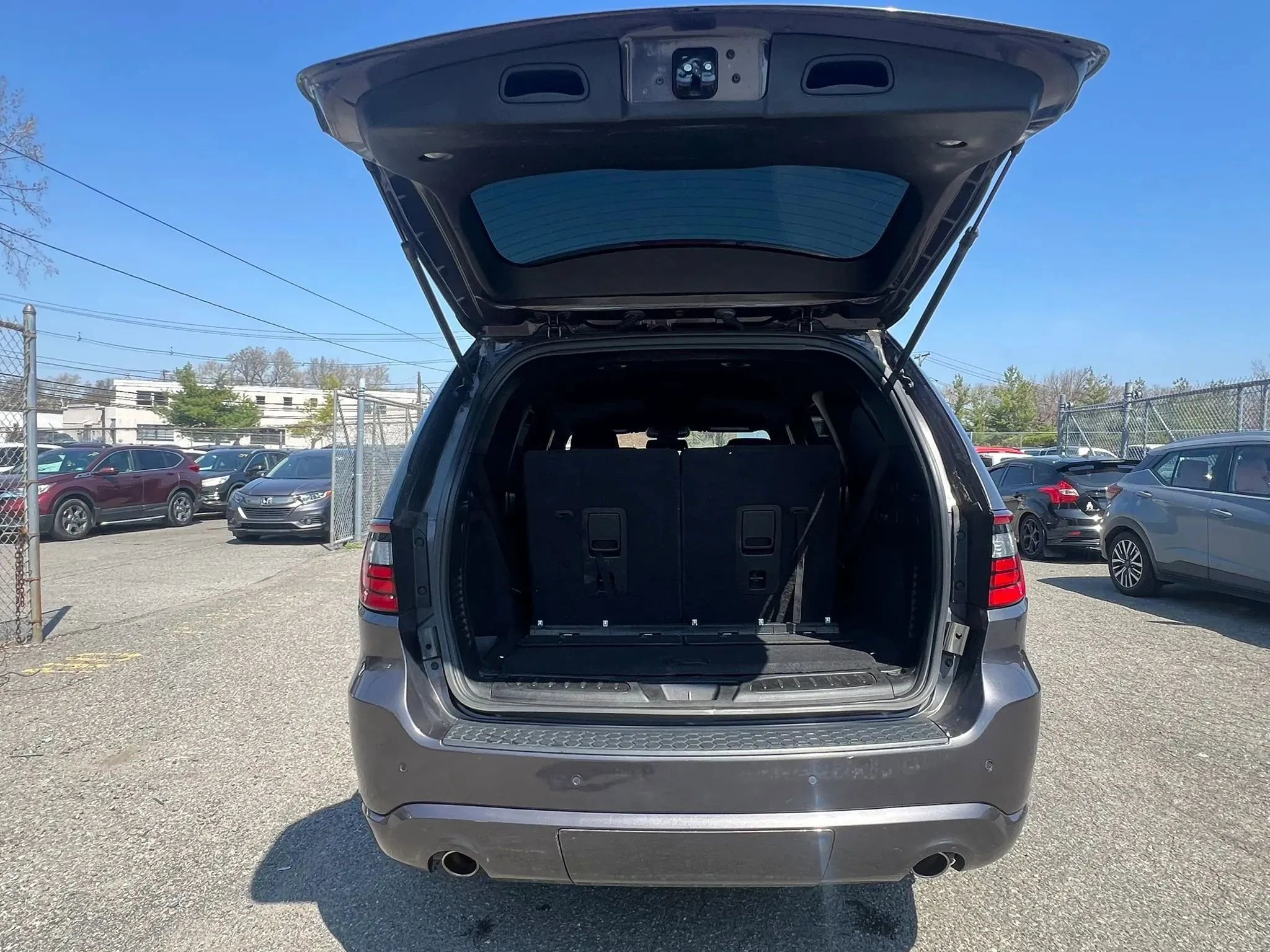 Used 2015 Dodge Durango SXT w/ Blacktop Package AWD/4WD image 9