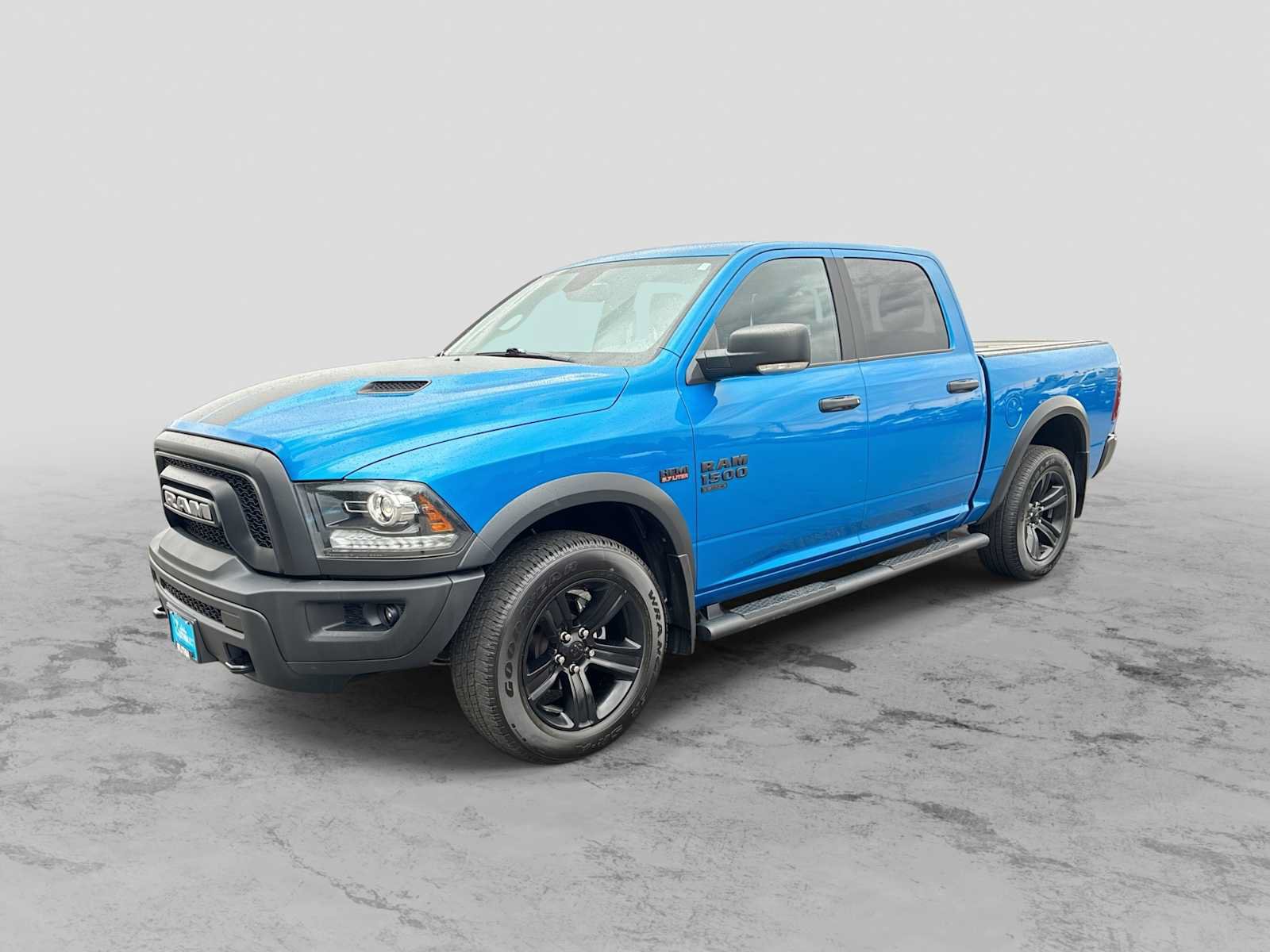 Used 2023 RAM 1500 Classic Warlock AWD/4WD image 1