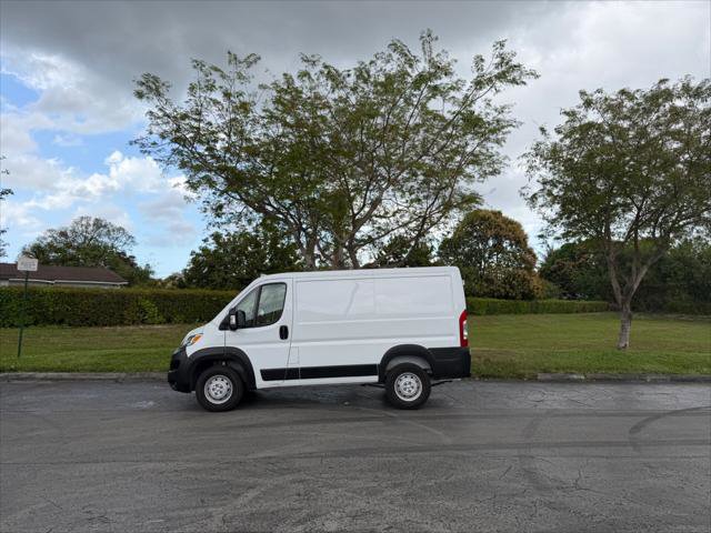 Used 2023 RAM ProMaster 1500 w/ Convenience Group image 3