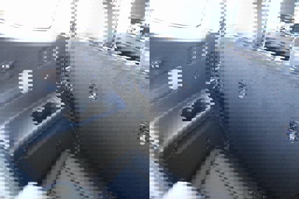 Used 2022 Kia Telluride EX image 18