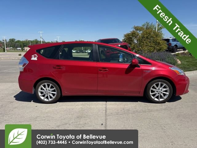 Used 2013 Toyota Prius V Five FWD image 2