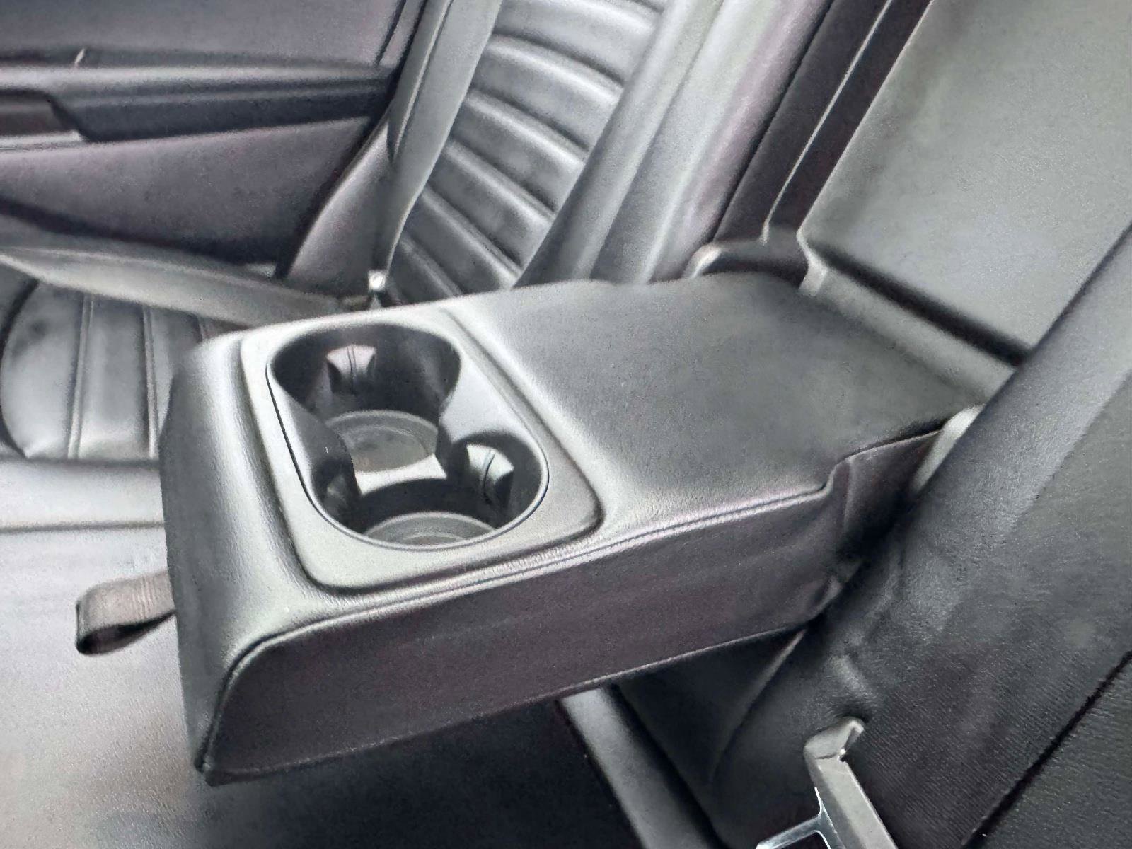 Used 2020 Ford Edge SEL w/ Convenience Package image 22