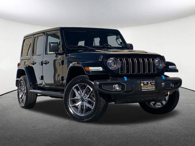 Used 2024 Jeep Wrangler Unlimited w/ Convenience Group image 2