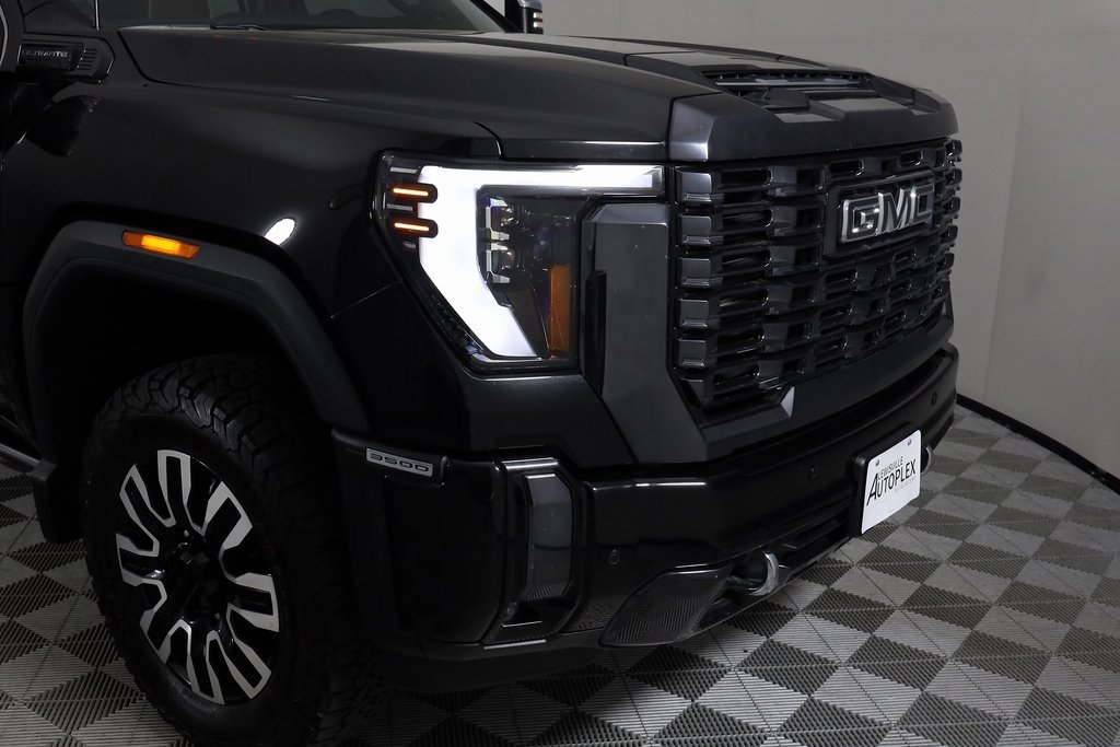 Used 2024 GMC Sierra 3500 Denali Ultimate image 46