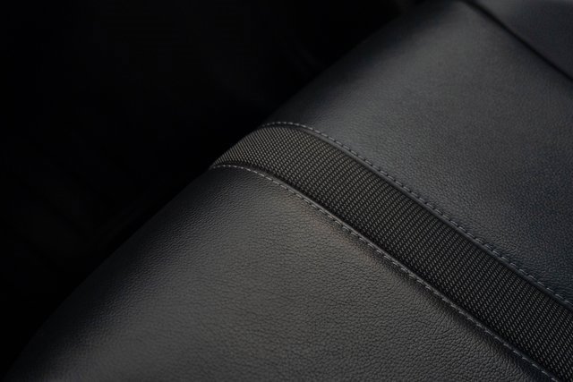 Used 2025 Honda Pilot EX-L image 31