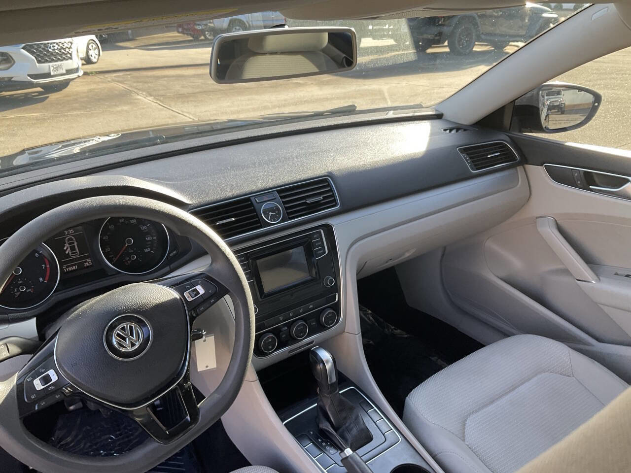 Used 2016 Volkswagen Passat 1.8T S image 14