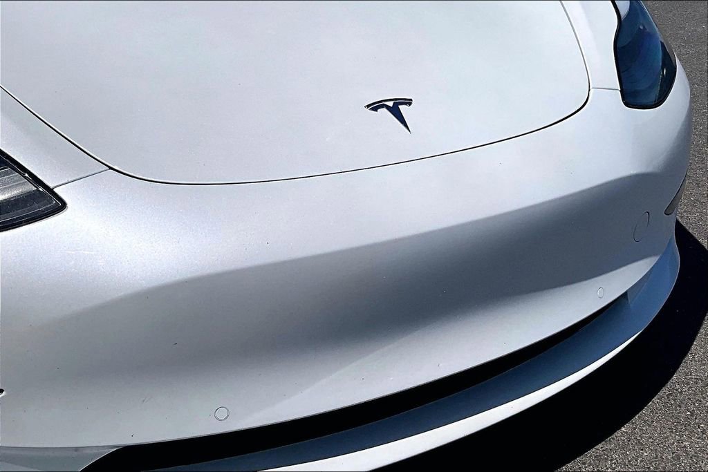 Used 2022 Tesla Model 3 Long Range AWD/4WD image 27