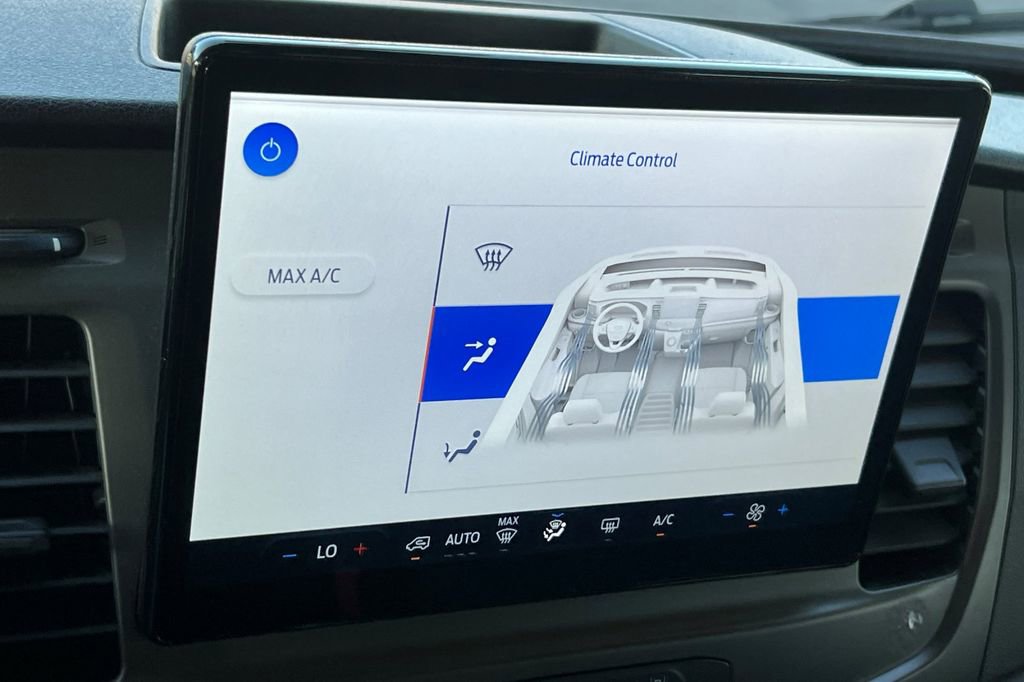 Used 2022 Ford Transit 350 XLT image 31