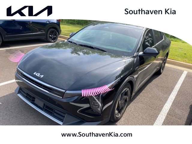 Used 2025 Kia K4 EX FWD image 1
