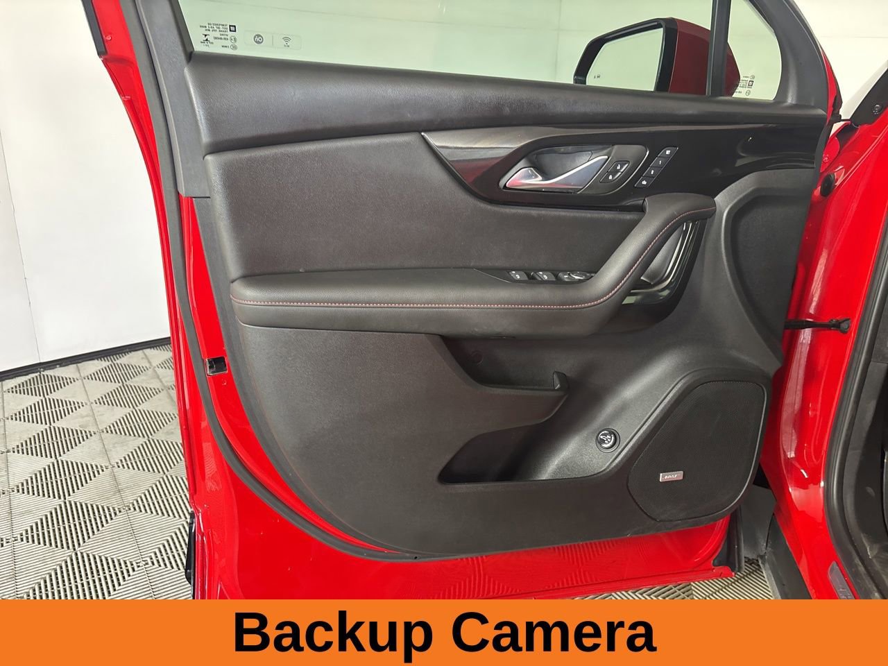 Used 2023 Chevrolet Blazer RS w/ Enhanced Convenience Package image 9