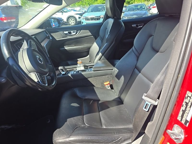 Used 2022 Volvo S60 B5 Momentum w/ Climate Package AWD/4WD image 10