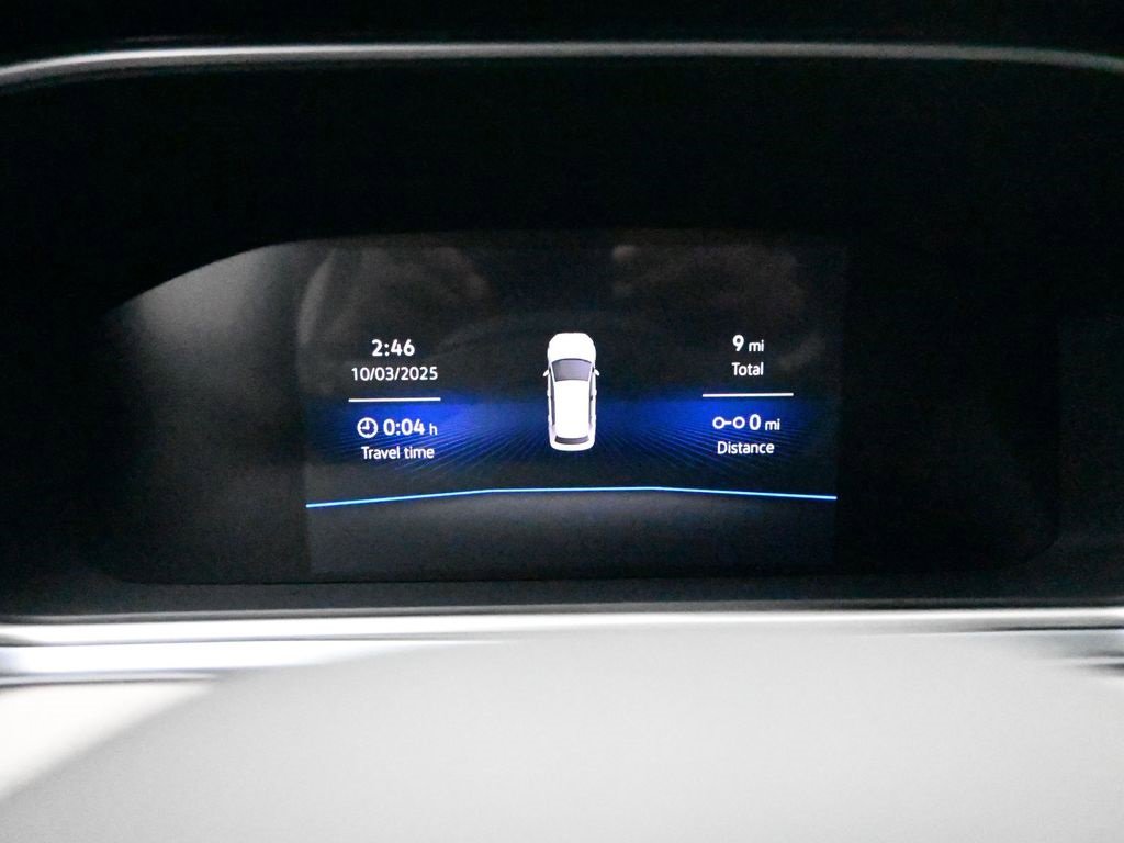 New 2025 Volkswagen Taos SE image 10
